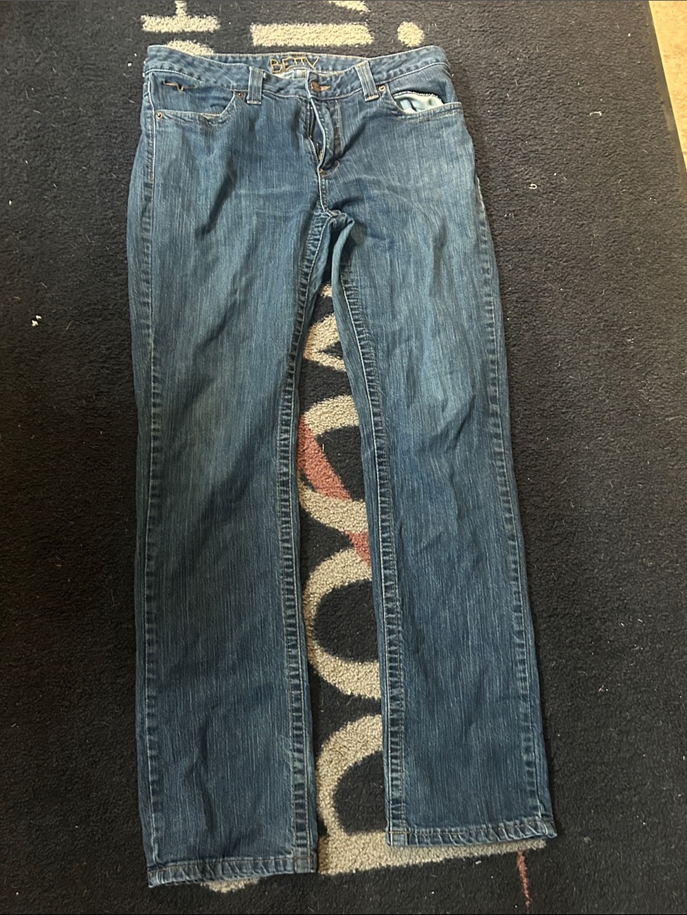 Classic girl BETTY limes jeans. Boot cut